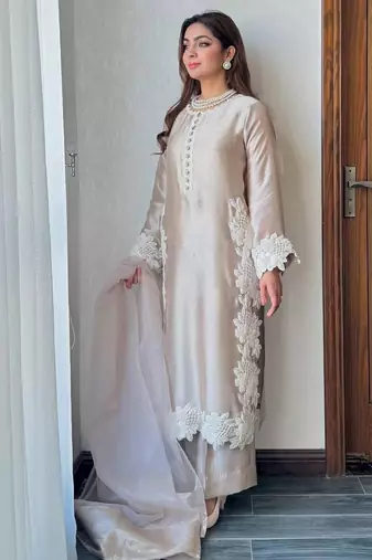 Cream silk blend embroidered kurta-sets