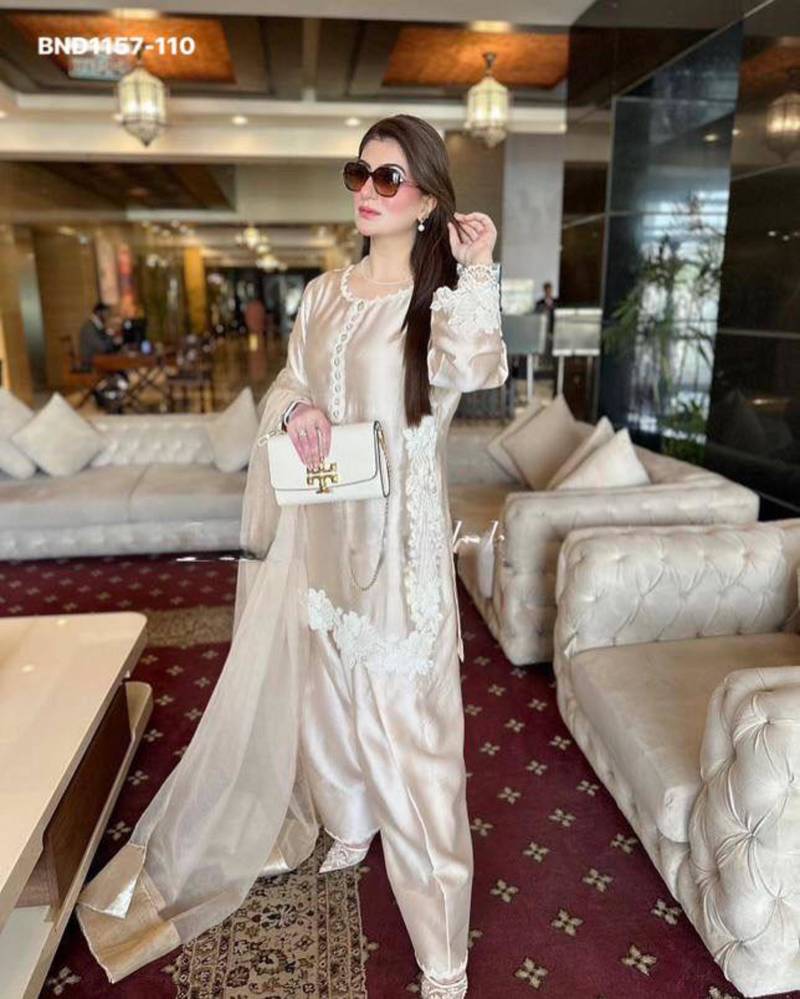 Cream silk blend embroidered kurta-sets