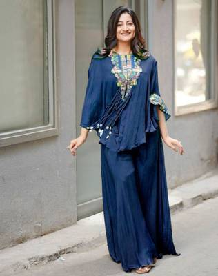 royal blue embroidered chinon kurta set 1