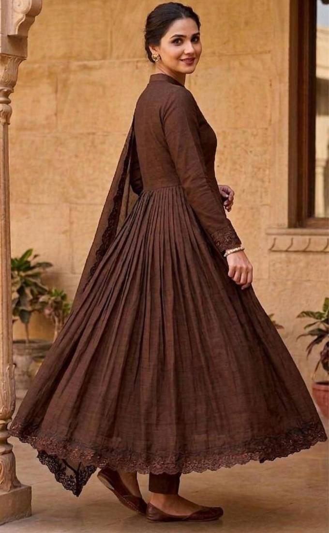 Coffee-brown silk blend embroidered kurta-sets