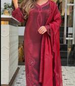 Maroon silk blend embroidered kurta-sets