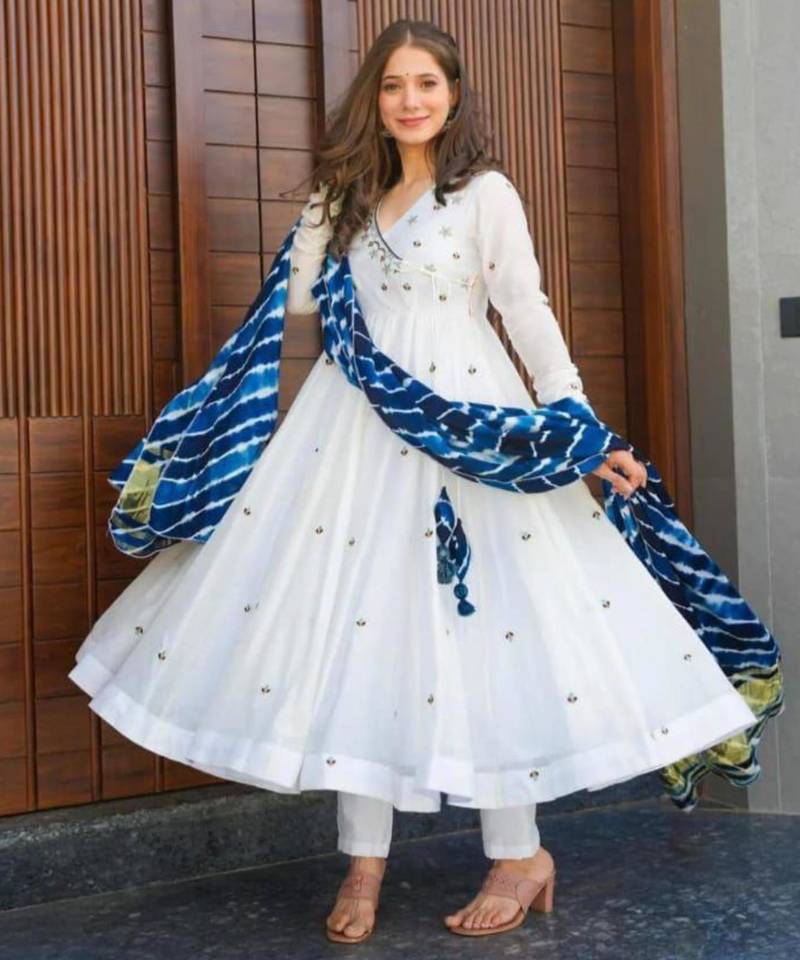 White georgette embroidered kurta-sets