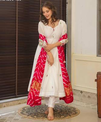white embroidered georgette womens kurta set 1
