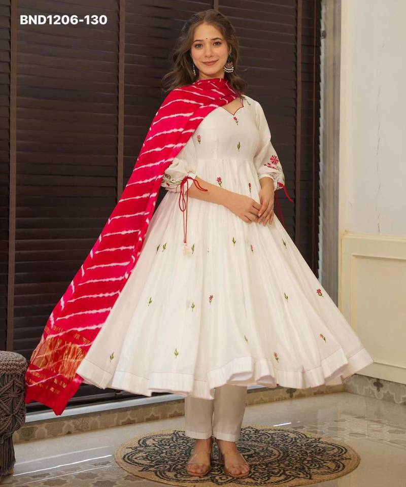 White georgette embroidered kurta-sets