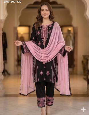black embroidered rayon kurta set 5