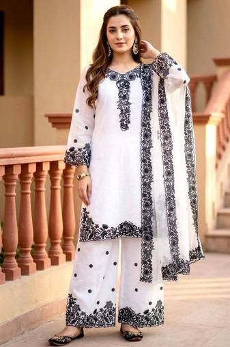 White chanderi embroidered kurta-sets