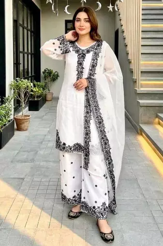 white embroidered chanderi kurta set