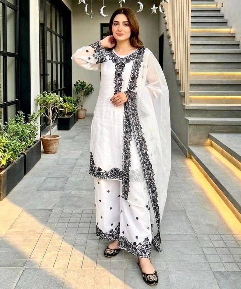 White chanderi embroidered kurta-sets
