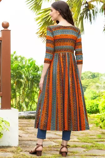 Blue geometric printed rayon a-line pleated kurta