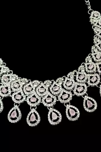 Baby pink rhodium-plated agate stone necklace set with earrings & maang tikka