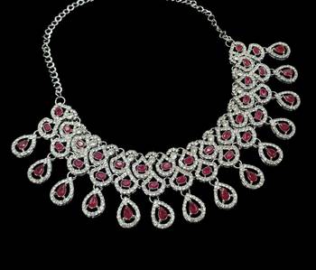 Maroon rhodium-plated agate stone necklace set with earrings & maang tikka 2