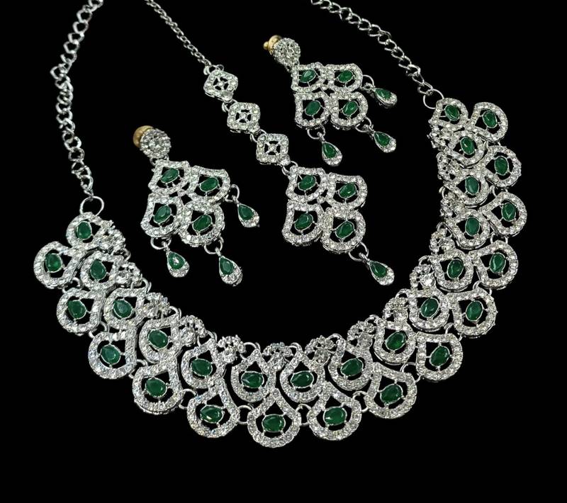 Green agate stone necklace set with earrings & maang tikka, rhodium plated