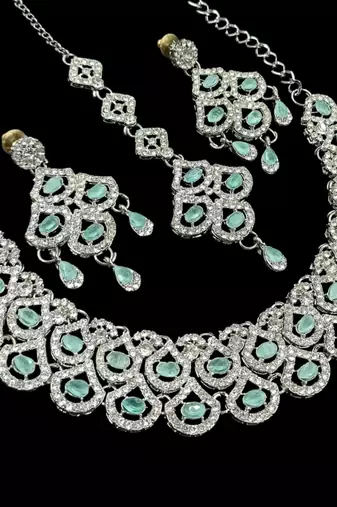 Pista agate stone necklace set with earrings & maang tikka, rhodium plated