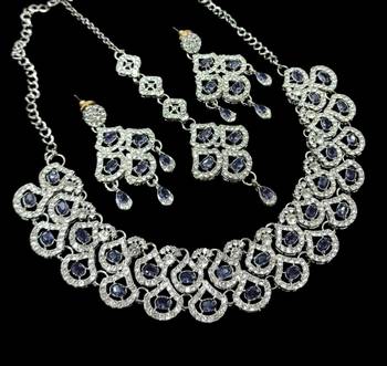 Purple agate stone necklace set with earrings & maang tikka, rhodium plated 1