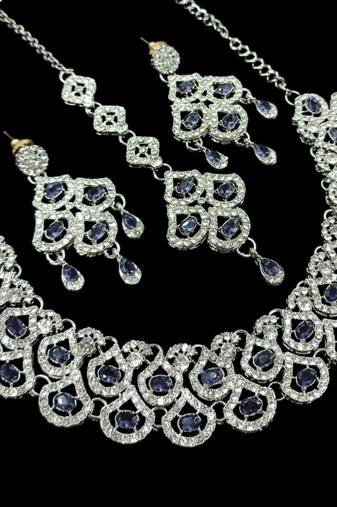 Purple agate stone necklace set with earrings & maang tikka, rhodium plated