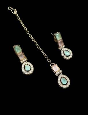 Pink & pista color necklace set with earrings and maang tikka     agate stone, antique gold plating 3