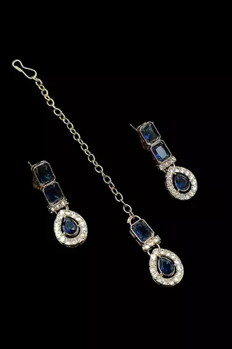 Blue color necklace set with earrings and maang tikka     agate stone, antique gold plating