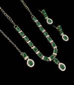 Green color necklace set with earrings and maang tikka – agate stone, antique gold plating