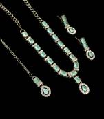 Pista color necklace set with earrings and maang tikka – agate stone, antique gold plating