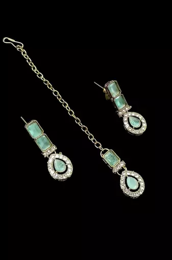 Pista color necklace set with earrings and maang tikka     agate stone, antique gold plating