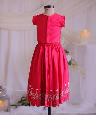 Rani pink embroidered silk lehenga set 2