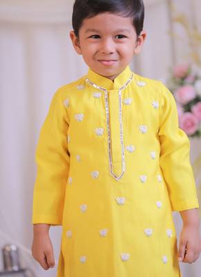 Yellow lotus embroidered silk kurta set 5
