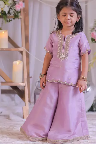 Lilac embroidered shimmer silk kurti set