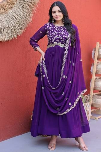 Women georgette with zari & sequins embroidered work kurta & dupatta set