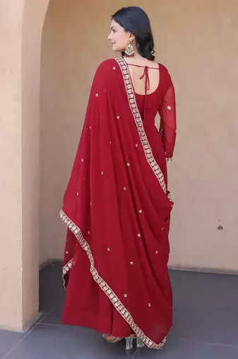 Women georgette with zari & sequins embroidered work kurta & dupatta set