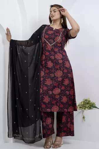 Women dark navy blue cotton round slight v neck with border deatiling at front label and sleeves     kurta set