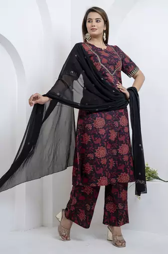 Women dark navy blue cotton round slight v neck with border deatiling at front label and sleeves     kurta set