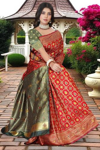 Red & Green Banarasi Cotton Silk Saree With Woven Zari Design and Rich Pallu