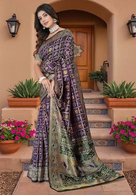 Purple Banarasi Cotton Silk Saree with Green Woven Pallu and Traditional Zari Design 3