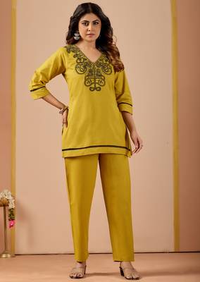 Women's mustard embroidered v-neck kurti pant set 4