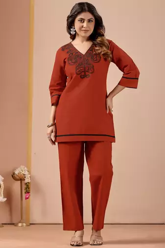 Women's rust-orange embroidered v-neck kurti pant set