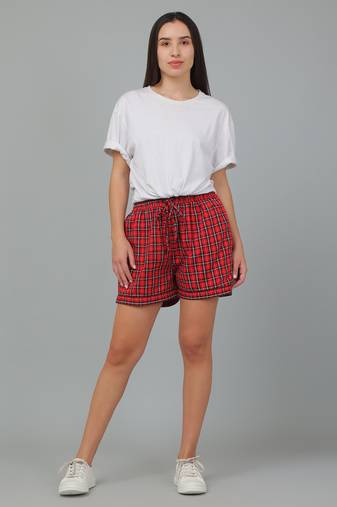 Red printed cotton casual shorts for women