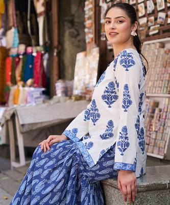 white piping design peplum top 2