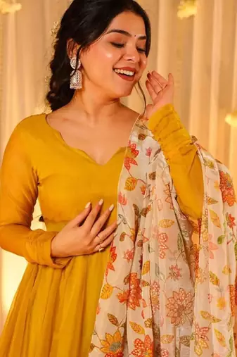 Yellow plain georgette stitched anarkali kurta set with dupatta