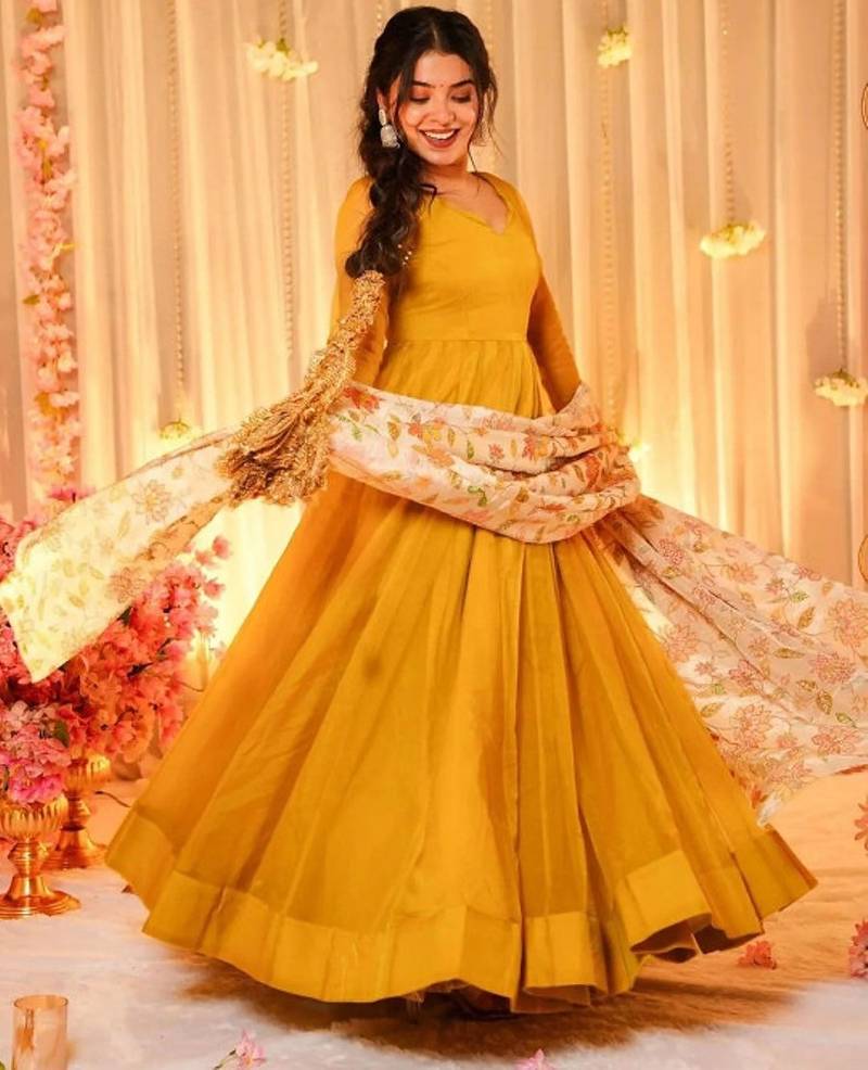 Yellow plain georgette stitched anarkali kurta set with dupatta