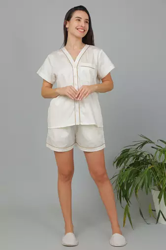 Cream cotton plain shorts co-ord set for women