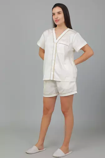 Cream cotton plain shorts co-ord set for women