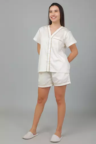 Cream cotton plain shorts co-ord set for women