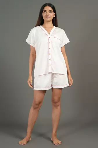 Pink cotton plain shorts co-ord set for women