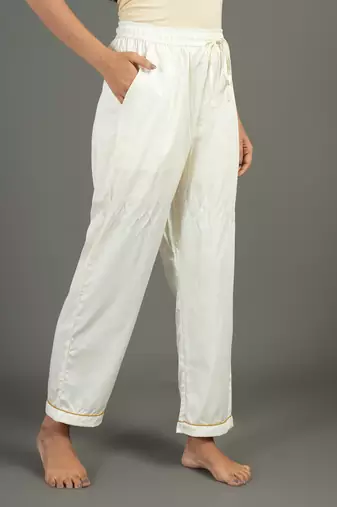 Cream everyday wear cotton pyjama co-ord set for women