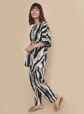 Black stripe printed cotton kaftan co-ord set for women 2