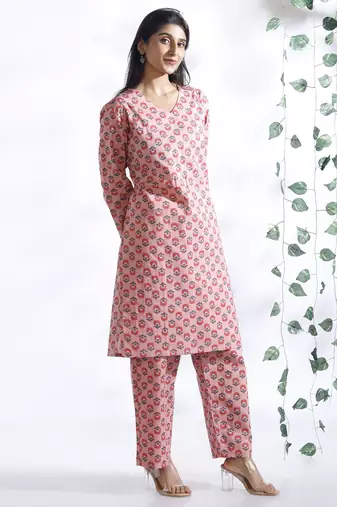 Pink everyday wear cotton co-ord set for women