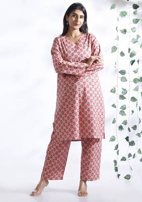 Pink everyday wear cotton co-ord set for women 3