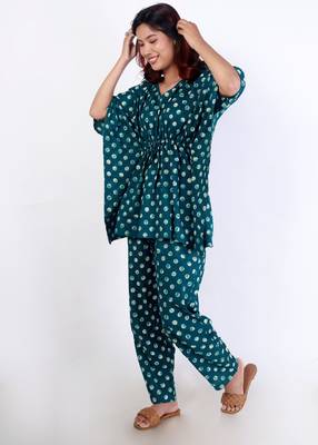 Green polka dot printed cotton kaftan co-ord set for women 3