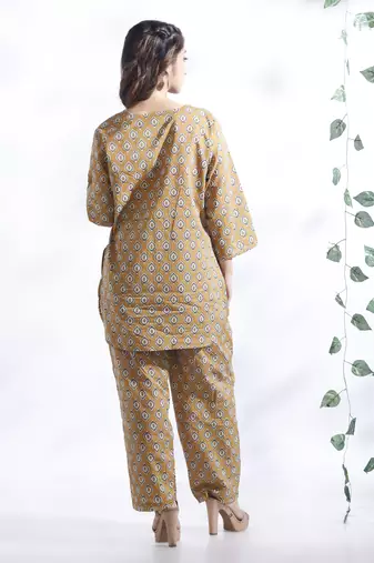 Yellow everyday wear cotton co-ord set for women