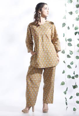 Yellow everyday wear cotton co-ord set for women 4